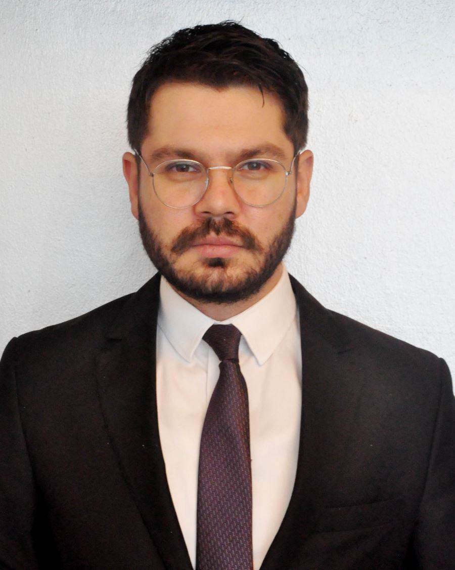 AV. EMRE AVŞAR, “REKLAM REKABET KANUNUNA AYKIRILIKTAN PARA CEZASI ALABİLİRSİNİZ!”