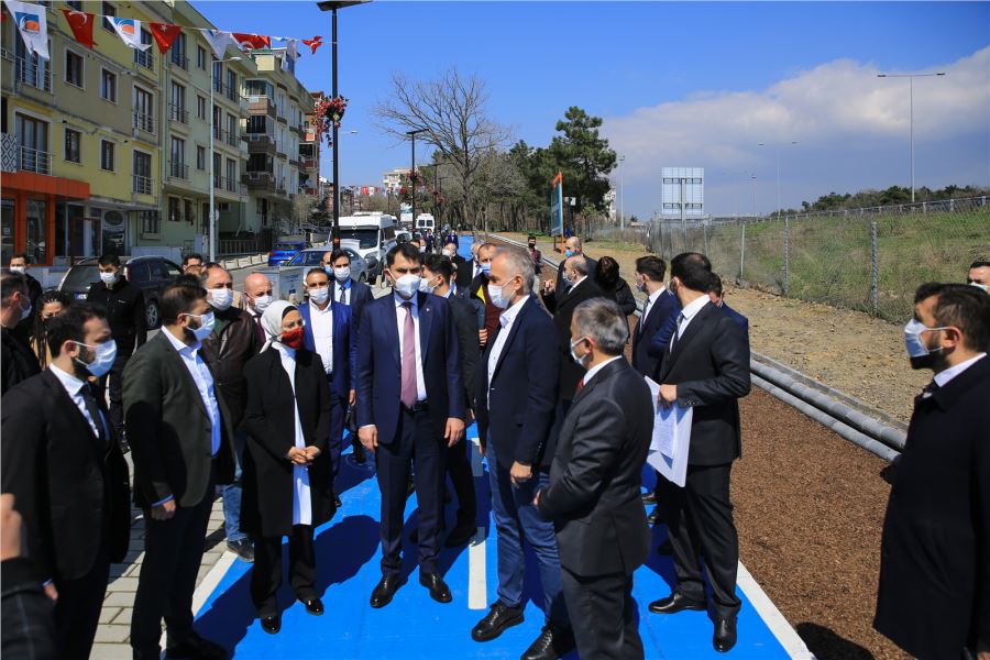 ÇEVRE VE ŞEHİRCİLİK BAKANI MURAT KURUM’DAN ÇEKMEKÖY’E ZİYARET