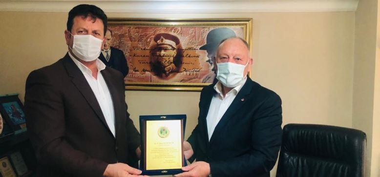 TOBB HÜSAMETTİN BAYRAKTAR ORTAOKULU İÇİN TEŞEKKÜR PLAKETİ