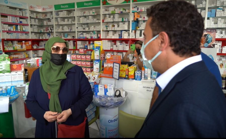 ALİ BABACAN İZMİR’DE VATANDAŞLA BULUŞTU