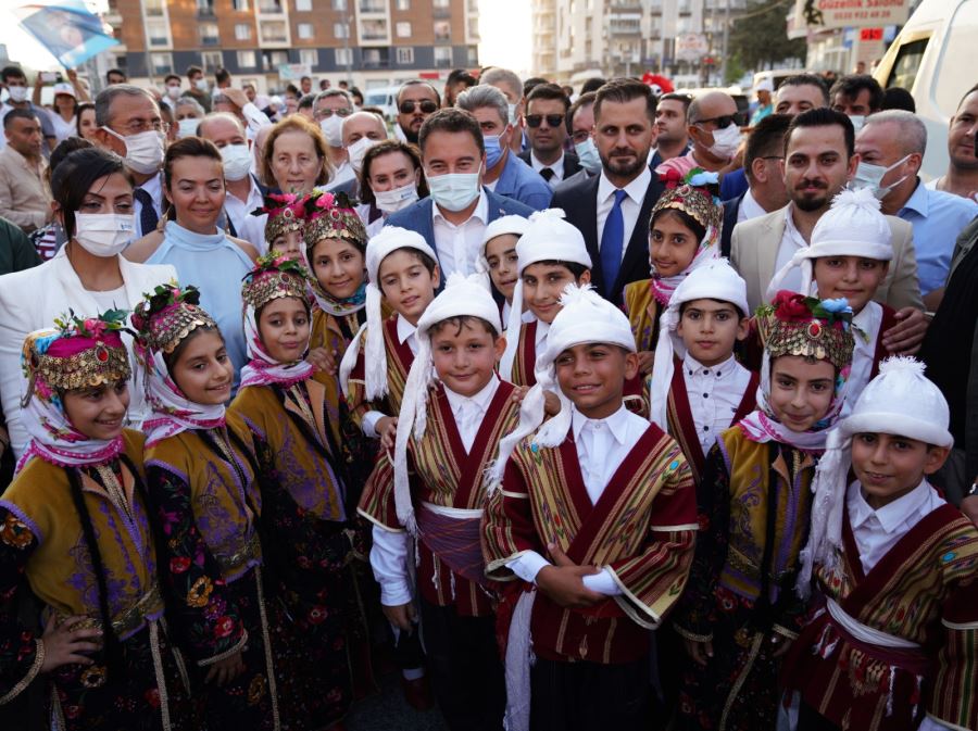 ALİ BABACAN:  ‘DEFNE’NİN HASTANE EKSİKLİĞİYLE İLGİLİ BİR ADIM ATILMADI’