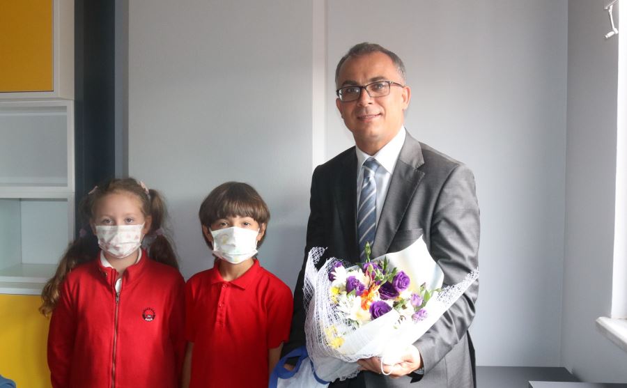 KAYMAKAM BAHRİ TİRYAKİ MALTEPE KADİR HAS BİLİM VE SANAT MERKEZİNİ ZİYARET ETTİ