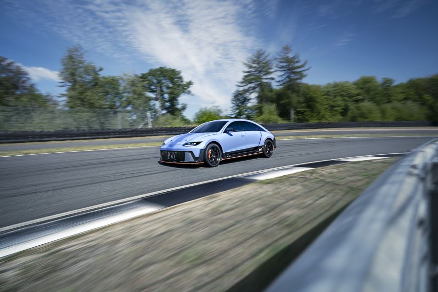 HYUNDAİ’DEN ELEKTRİKLİ  HAMLESİ
