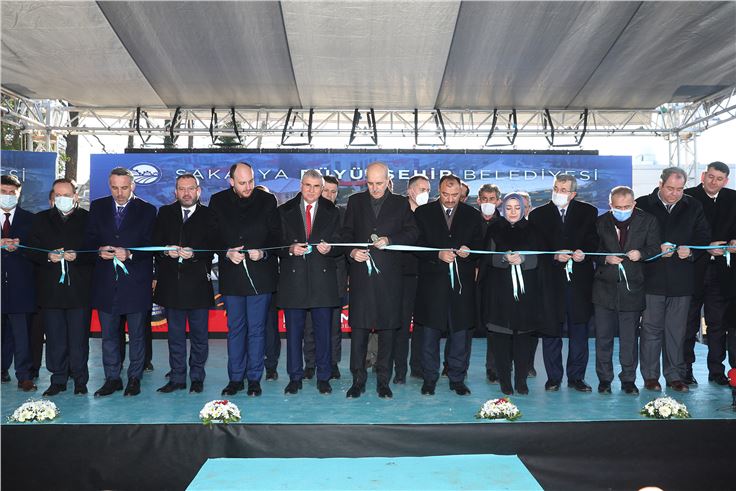 KURTULMUŞ: “SAKARYA  ÜLKEMİZİN YÜRÜYÜŞÜNDE EN ÖNEMLİ ŞEHİRLERDEN BİRİ OLACAKTIR.