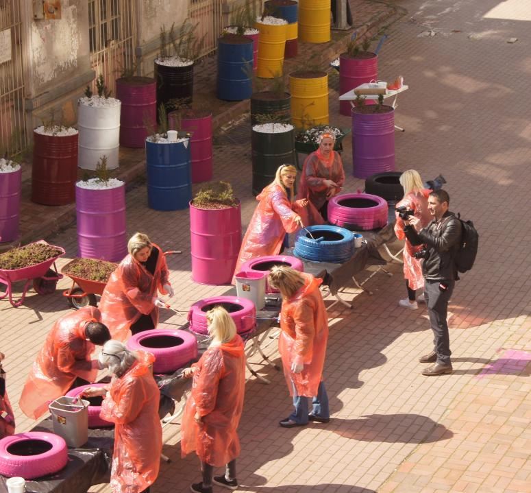 SANAT SOKAĞI RENKLİ GÖRÜNTÜLERE SAHNE OLDU