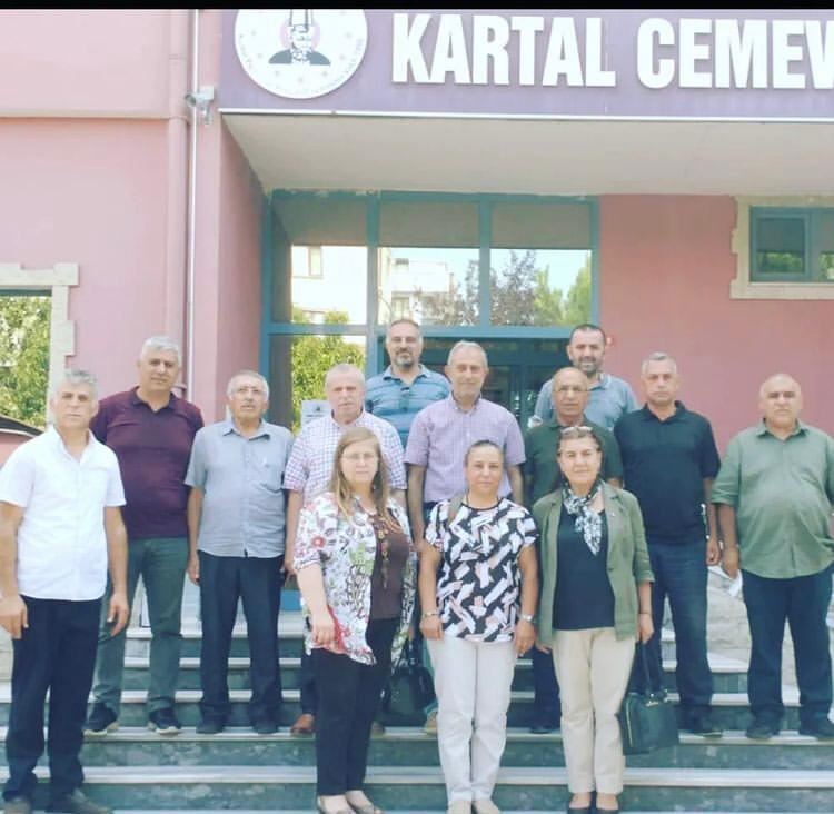 KARTALLI MUHTARLAR BAŞKAN SARITAŞ’A GEÇMİŞ OLSUN ZİYARETİNDE BULUNDULAR.