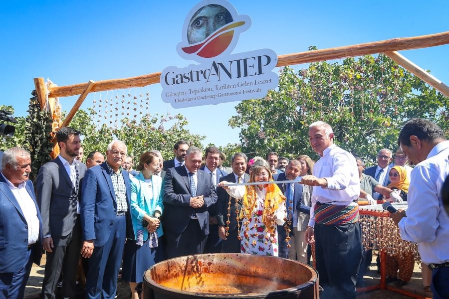 GAZİANTEP’TE GASTRONOMİ ŞÖLENİ BAŞLADI!