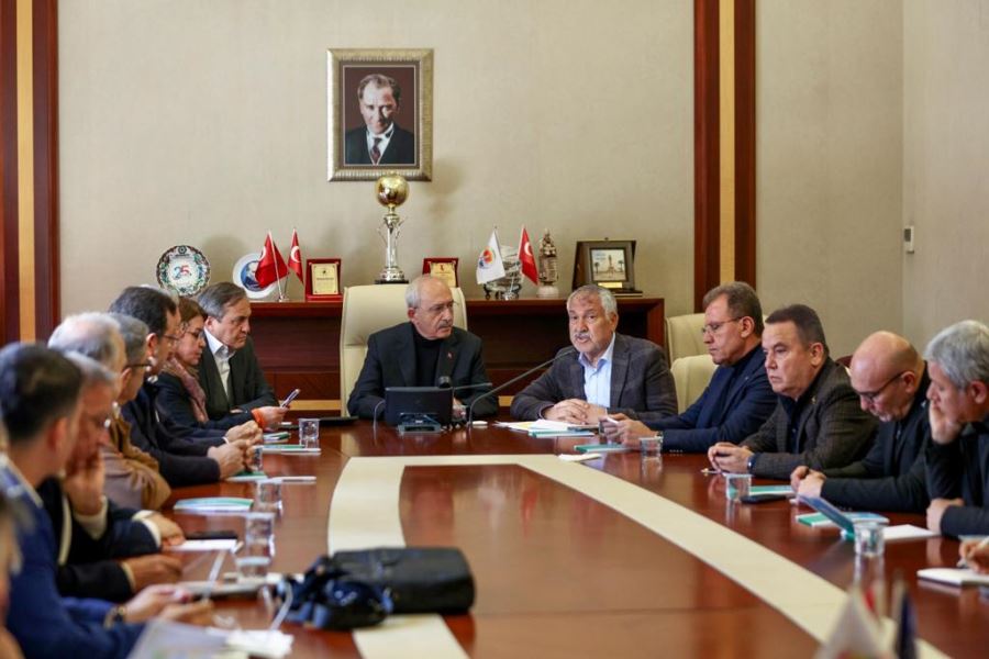 KILIÇDAROĞLU VE BÜYÜKŞEHİR BELEDİYE BAŞKANLARI HATAY’DA