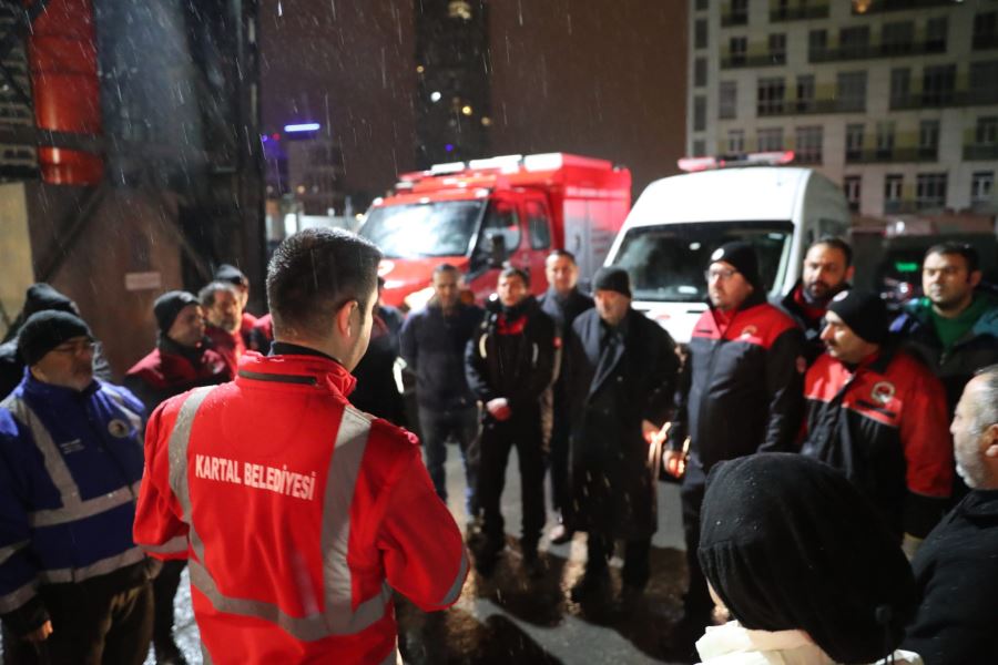 ARAMA KURTARMA EKİPLERİ, DEPREM ÇALIŞMALARINA KATILMAK ÜZERE KARTAL’DAN YOLA ÇIKTI