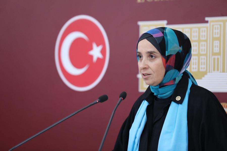 İSTANBUL MİLLETVEKİLİ ELİF ESEN: “‘3 ÇOCUK YAPIN’ DEMEKLE OLMAZ”