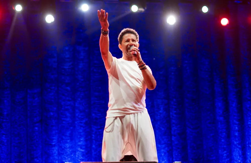 90’LARIN YILDIZLARI NOSTALJİ RÜZGARI ESTİRDİ