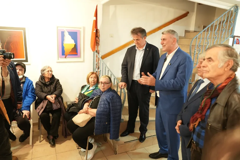 KADEM BAŞKAN “ELEKTEN GEÇEN RENKLER” RESİM SERGİSİNİN AÇILIŞINA KATILDI