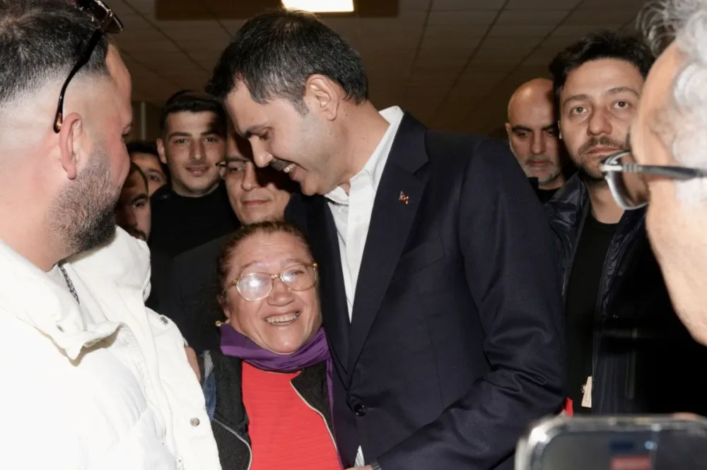 MURAT KURUM UĞUR MUMCU CEMEVİ’Nİ  ZİYARET ETTİ