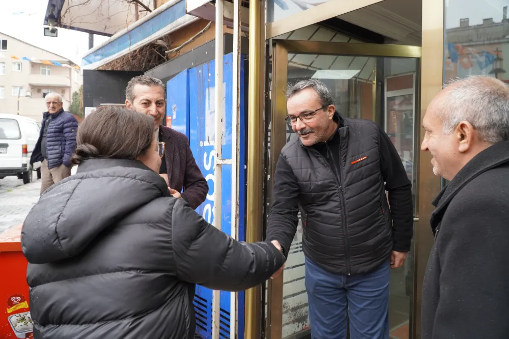 ESİN KÖYMEN ESNAFLA VE VATANDAŞLARLA BULUŞMAYA DEVAM EDİYOR