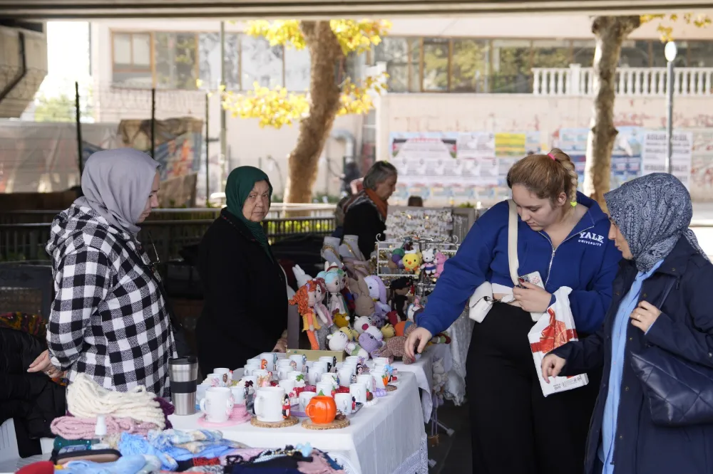 ATMA SAT İKİNCİ EL PAZARI’NDA KADIN EMEĞİ VE GERİ DÖNÜŞÜM EL ELE