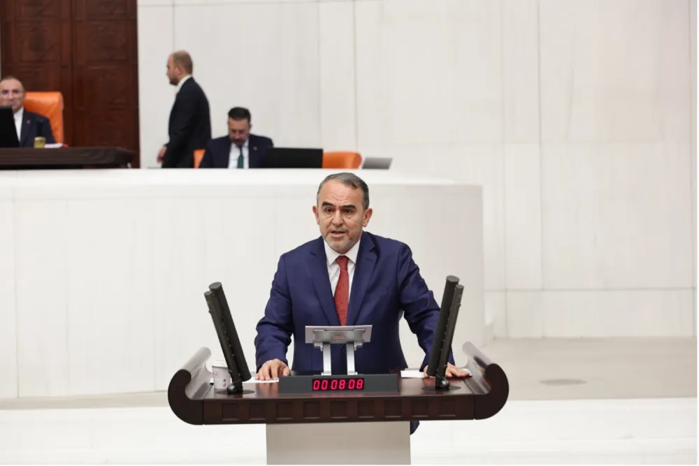 SADULLAH ERGİN’DEN MECLİS’TE SERT ÇIKIŞ: “YARGI GÜVEN VERMİYOR, BU SİSTEM ÇÖKÜYOR”