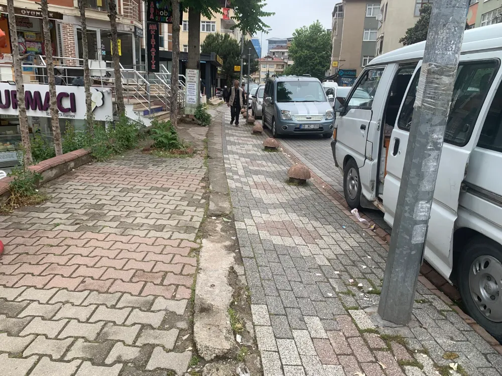 KARTAL’DA ARAÇ VE MOTOSİKLET KULLANANLAR DİKKAT: HER SOKAKTA TEHLİKE KOL GEZİYOR!