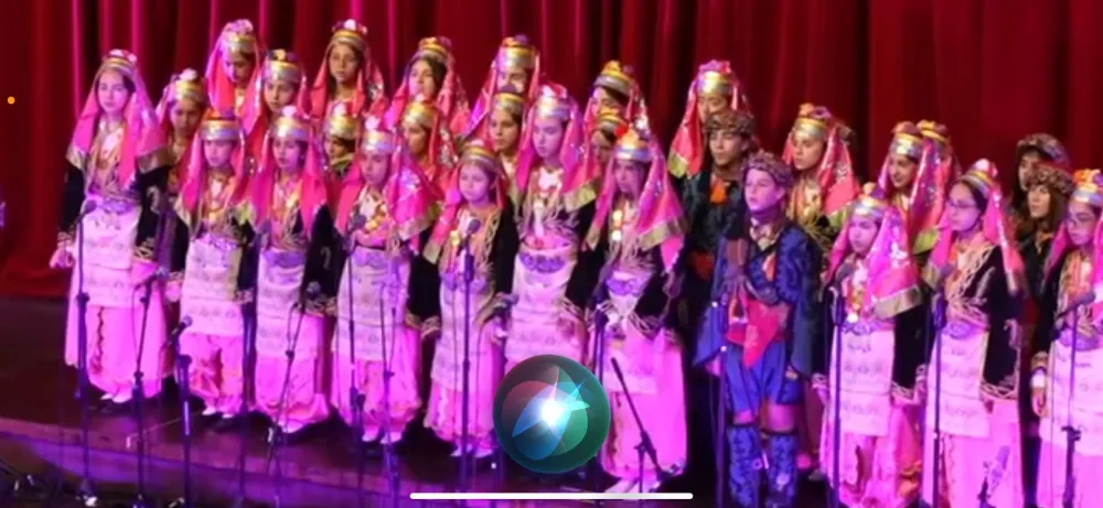 FİDE OKULLARI’NDAN SANAT DOLU GECE: HALİÇ’TE EZBER BOZAN KONSER