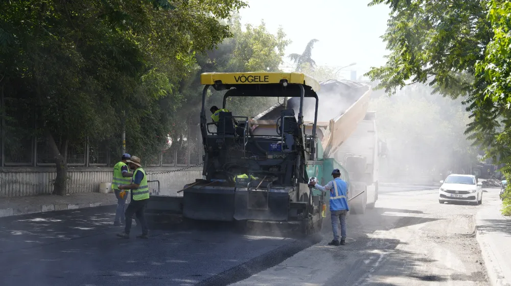KARTAL BELEDİYESİ’NDEN ÜÇ MAHALLEDE EŞ ZAMANLI YOL YENİLEME ÇALIŞMASI