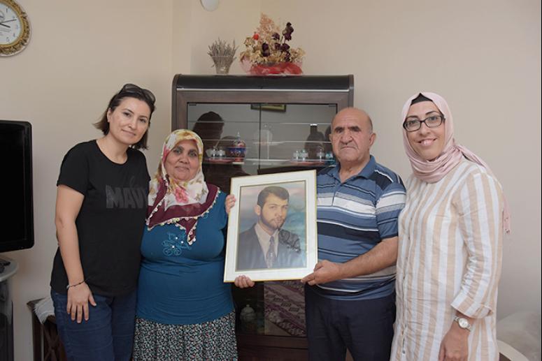 TUZLA BELEDİYESİNDEN ŞEHİT AİLELERİNE BAYRAM ZİYARETİ